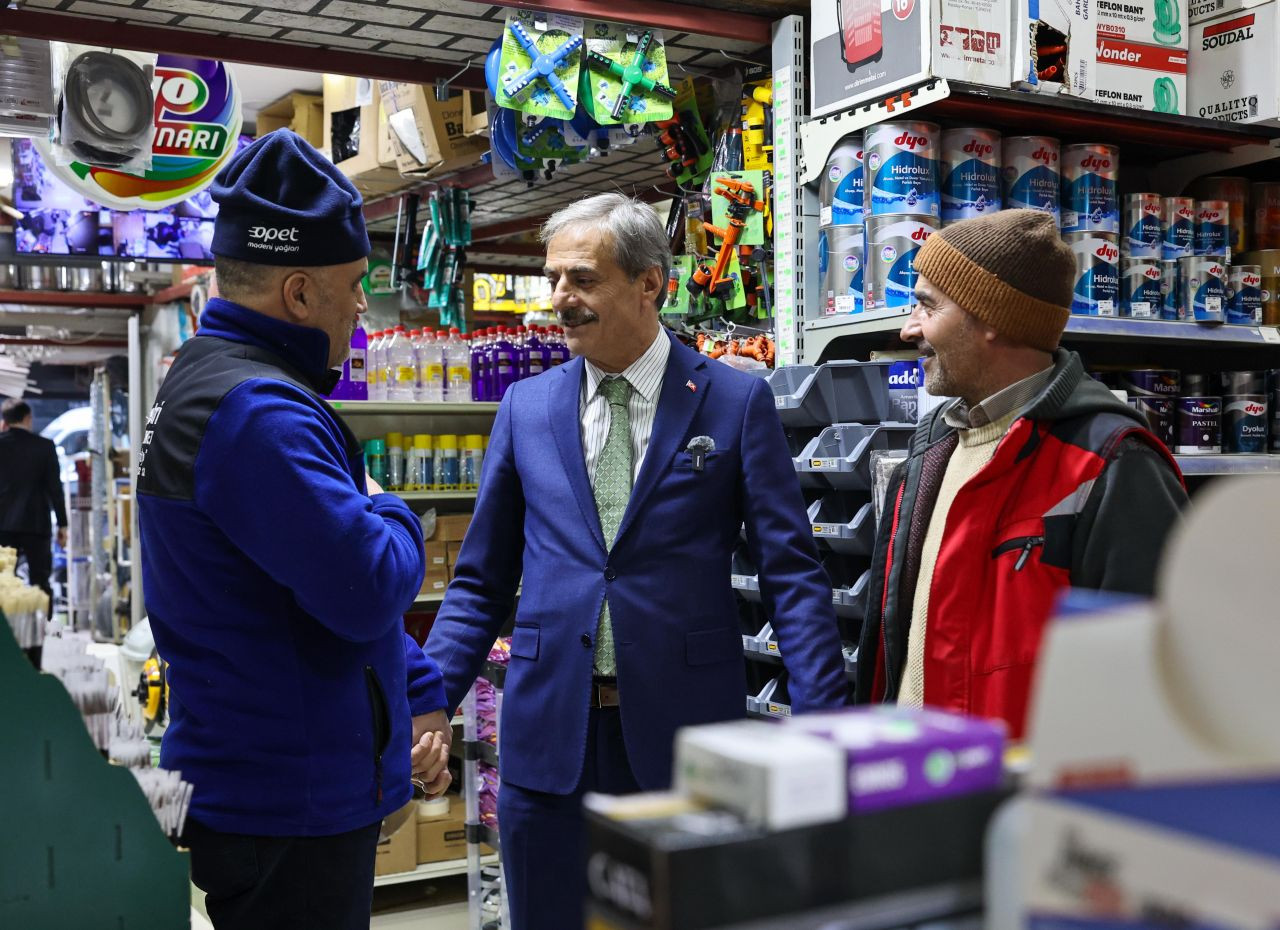 Başkan Alemdar, Gençlerle Buluştu: Erenler’e Kütüphane ve Bilim Merkezi Müjdesi! - Sayfa 1