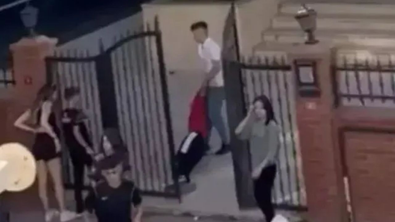 19 Yaşındaki Genci Döverek Ölümüne Sebep Olan 4 Çocuğun Davasında Karar