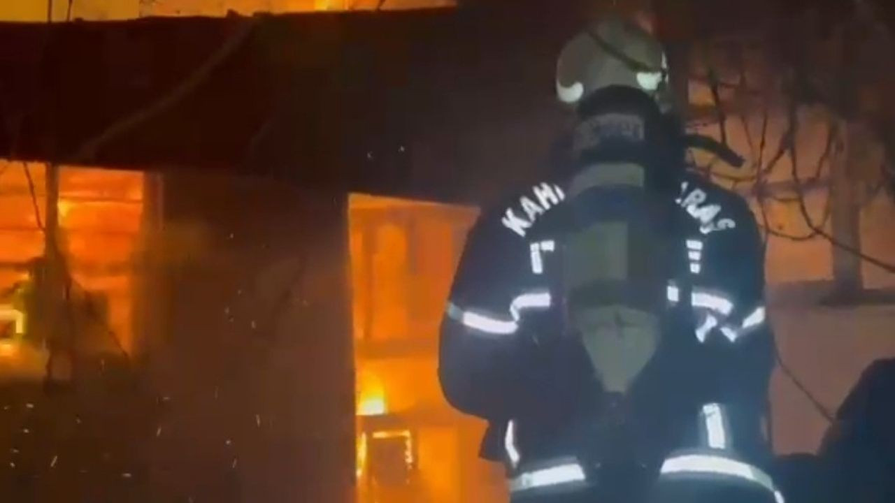Kahramanmaraş'ta Metruk Evde Yangın