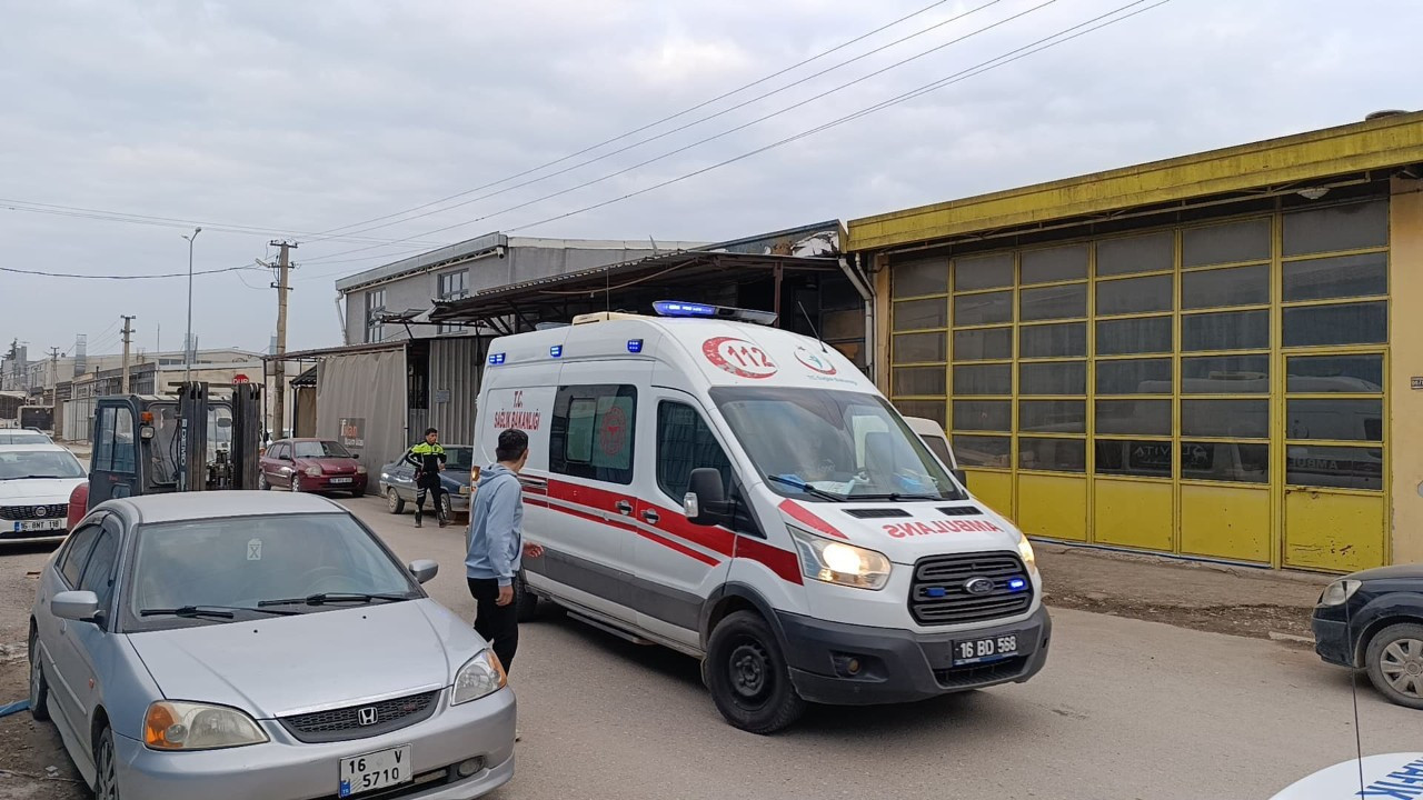Bursa’da Çatıdan Düşen Genç İş Yeri Sahibi Ağır Yaralandı