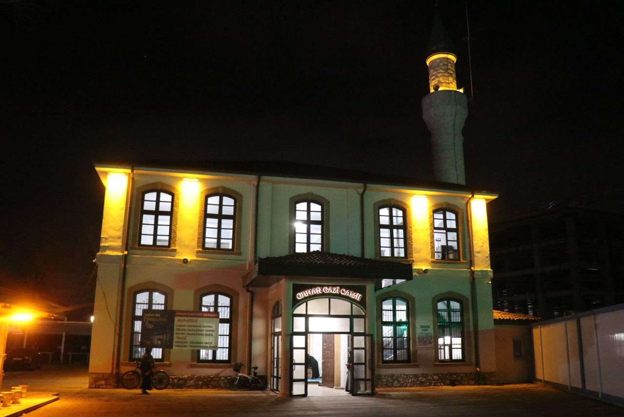 Sakarya’da Ramazan Coşkusu: İlk Teravih Namazına Yoğun Katılım - Sayfa 1