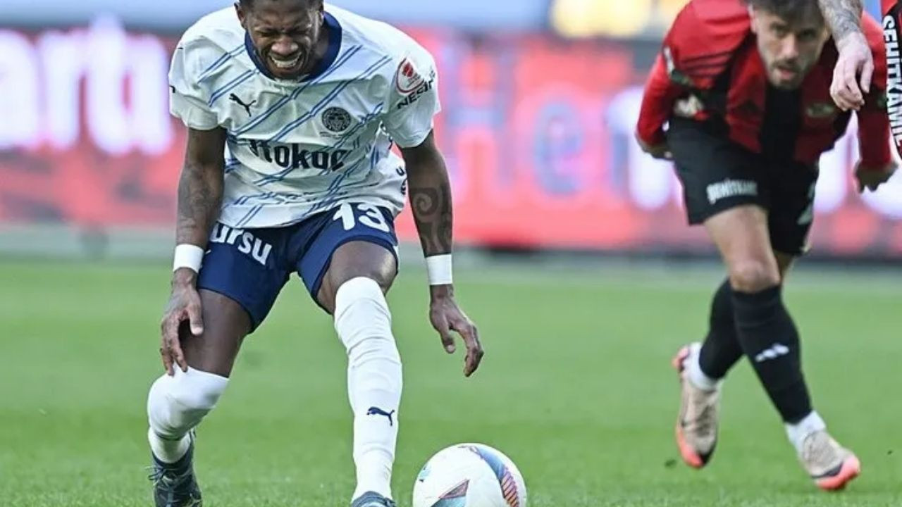 Fenerbahçe'de Sürpriz Ayrılık! - Sayfa 3