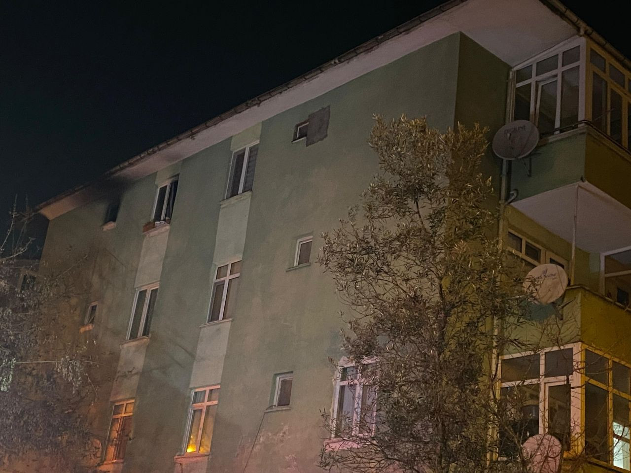Kocaeli'de 5 Katlı Binada Korkutan Yangın:Sahura Kalkan Aile Fark Etti - Sayfa 4