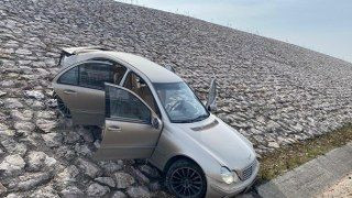 Kuzey Marmara'da Kazaya Karışan Otomobil İstinat Duvarına Çıktı - Sayfa 2