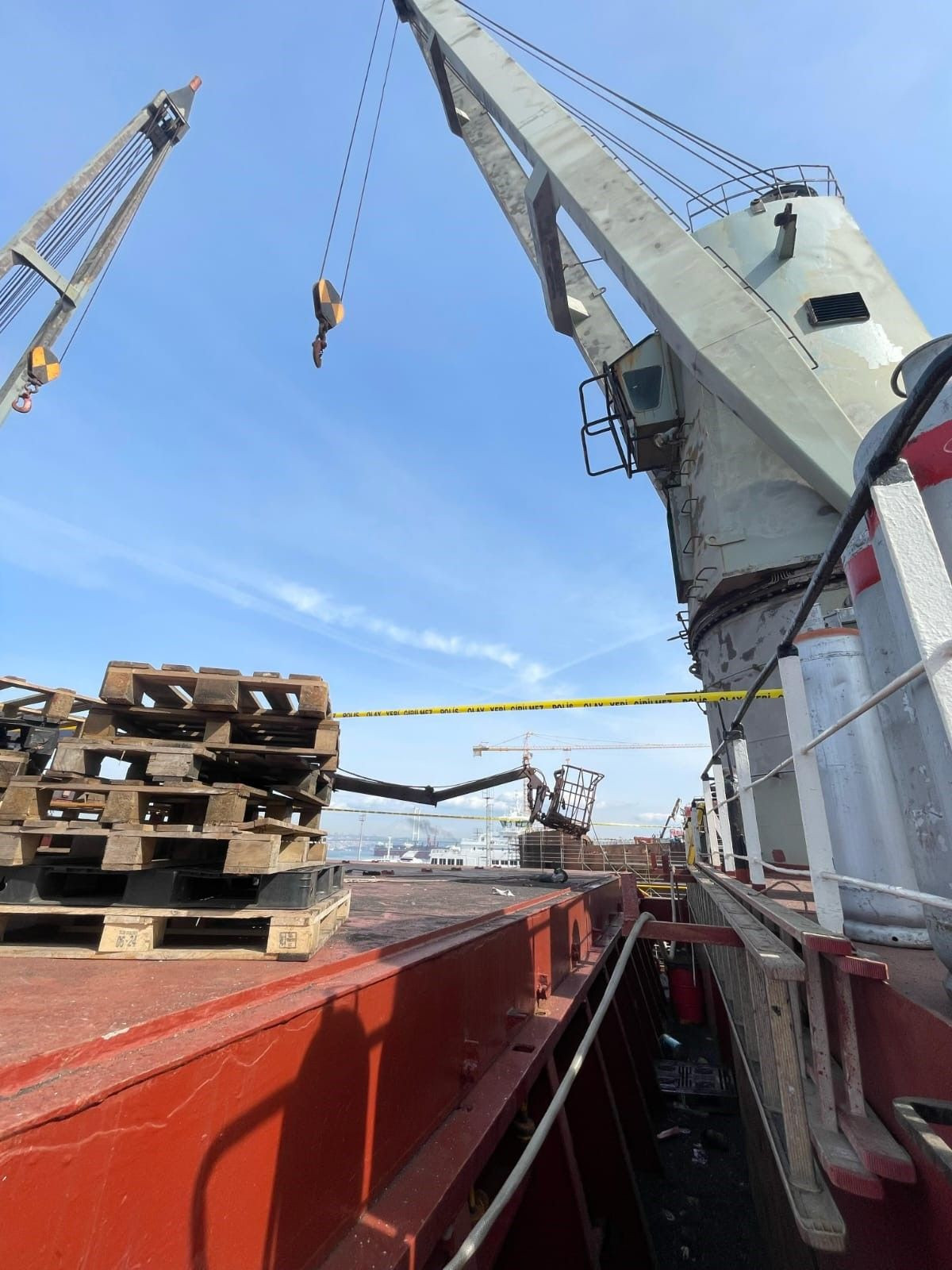 Yalova’da Tersane İş Kazası: Vinç Sepetinden Düşen İşçi Hayatını Kaybetti - Sayfa 1