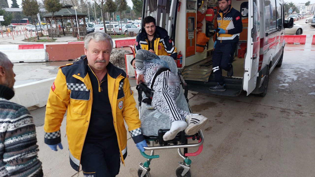 Samsun’da Akaryakıt İstasyonunda Bıçaklı Saldırı! Genç Yaralandı