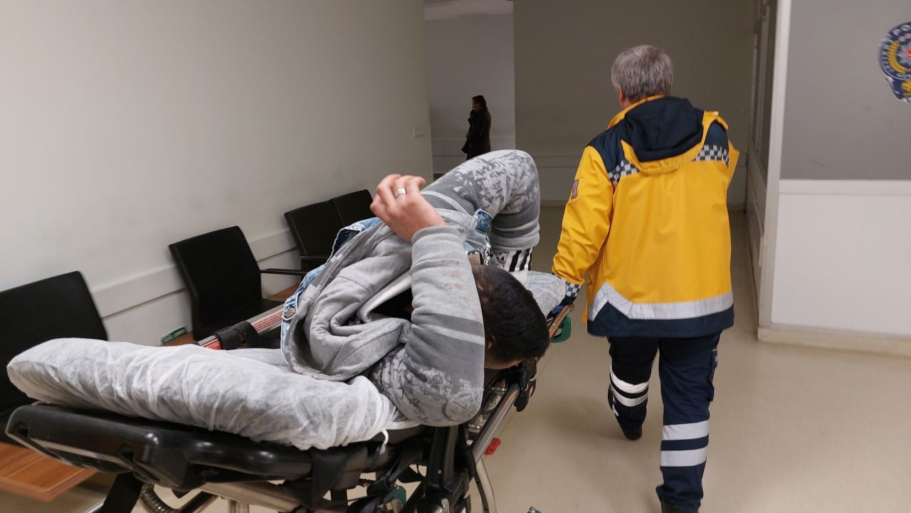 Samsun’da Akaryakıt İstasyonunda Bıçaklı Saldırı! Genç Yaralandı - Sayfa 1