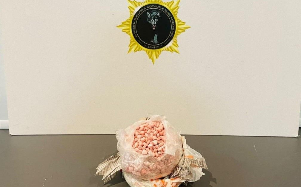 Samsun’da Uyuşturucu Operasyonu! Binlerce Hap Ele Geçirildi - Sayfa 2