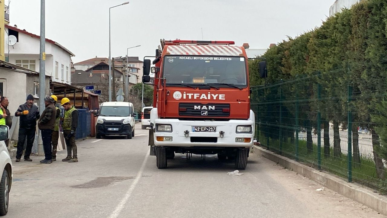 Kartepe’de Yer Altından Yine Gaz Çıktı! Ekipler Kontrollü Yaktı - Sayfa 5