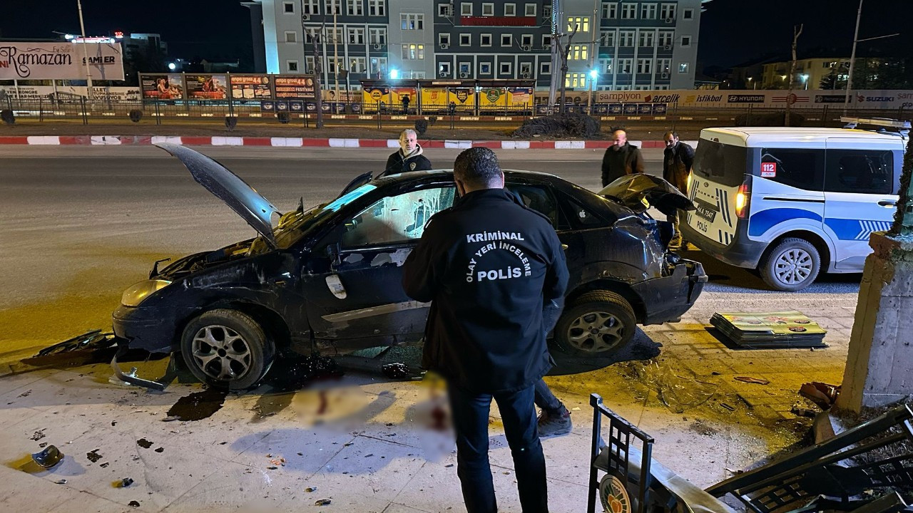 Malatya’da Feci Kaza! Otomobil Duvara Çarptı: 1 Ölü, 1 Yaralı