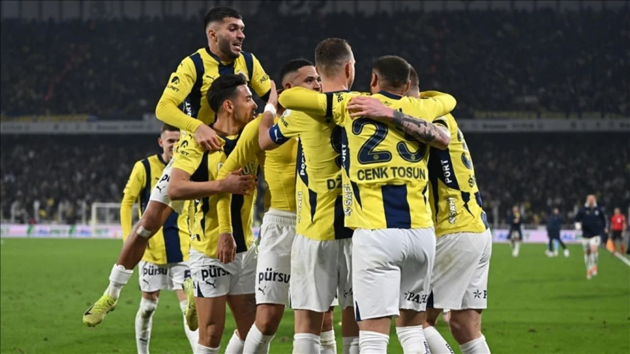 Fenerbahçe'de Jose Mourinho Antalyaspor Maçı İlk 11'ini Belirledi - Sayfa 1