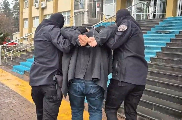FETÖ’nün Akademisyen Ünitesi Sorumlusu Kayseri’de Yakalandı - Sayfa 2