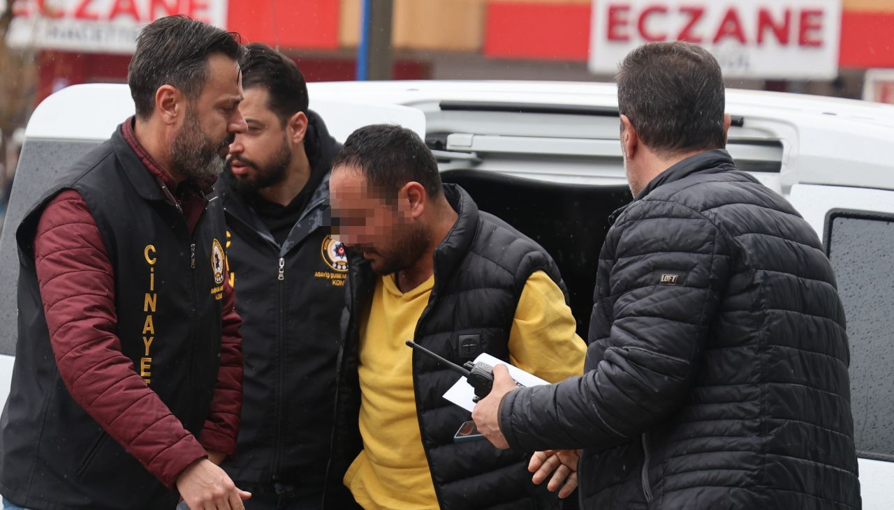 Konya’da Eski Eşini Yaralayıp Bir Kişiyi Öldüren Zanlı Tutuklandı - Sayfa 1