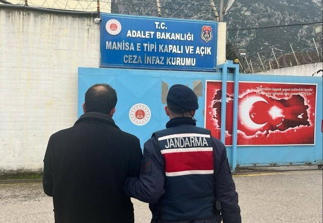 Manisa’da 2 Yıldır Aranan Şahıs Yakalandı! 21 Suç Dosyası Bulunuyordu - Sayfa 1