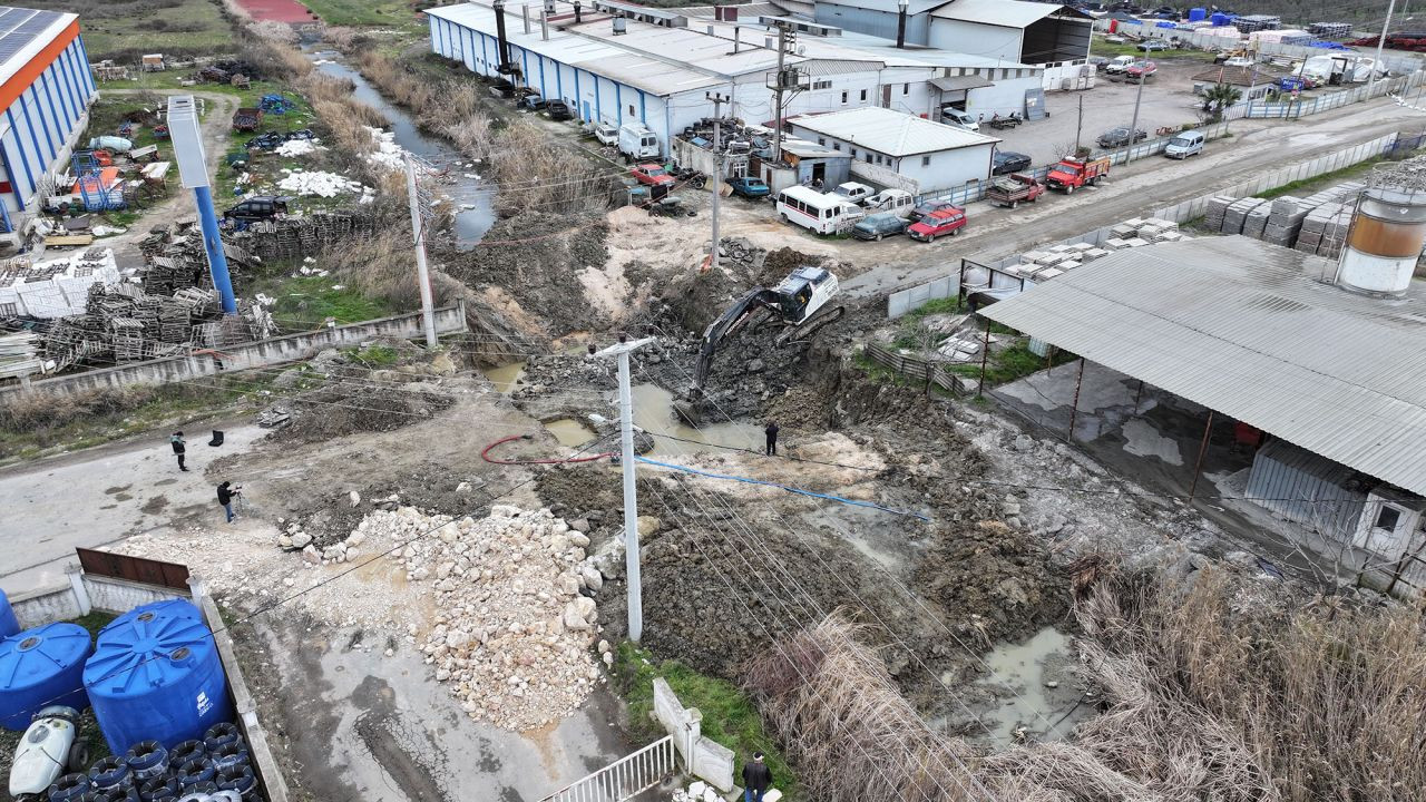 Geyve'de Ulaşımda Devrim: Büyükşehir Belediyesi Menfezi Baştan Sona Yeniliyor! - Sayfa 5