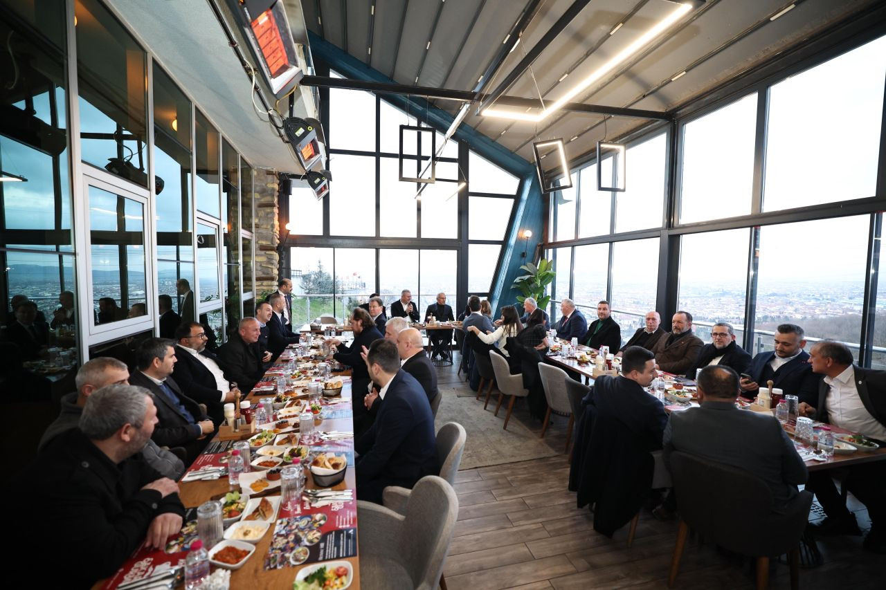 Başkan Osman Çelik, Meclis Üyeleriyle İftar Programında Buluştu - Sayfa 4