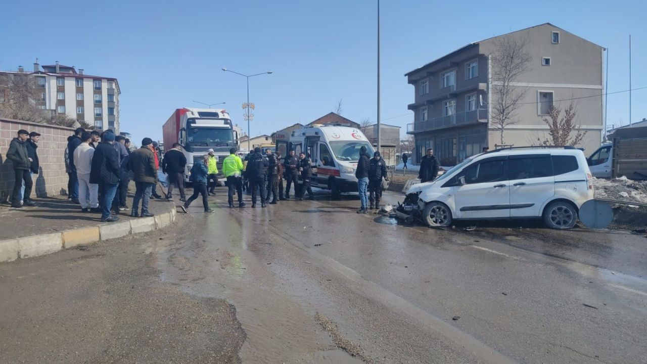 Erzurum Aşkale’de Trafik Kazası: 2 Kişi Yaralandı - Sayfa 5