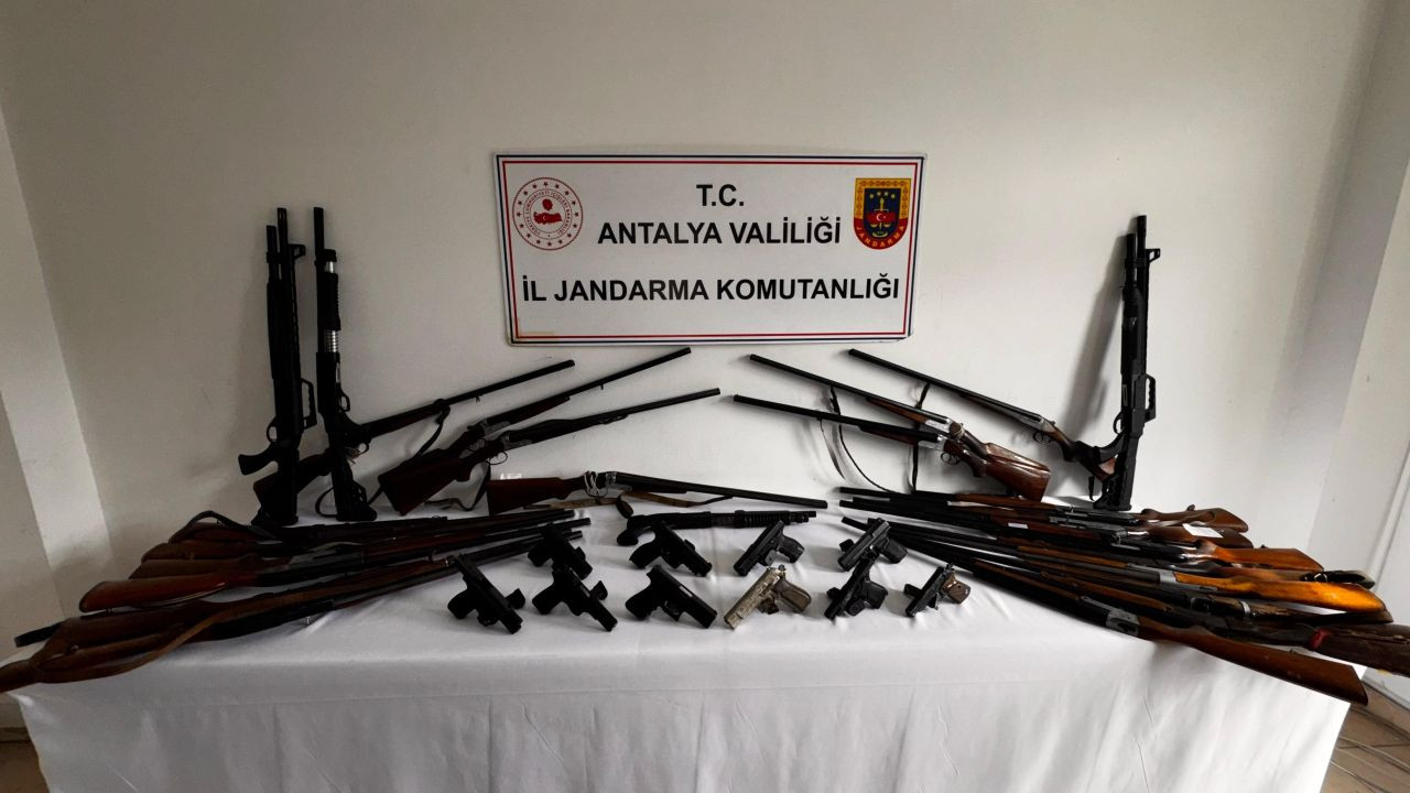 Alanya’da Kaçak Silah Operasyonu: 42 Şüpheli Hakkında İşlem - Sayfa 6