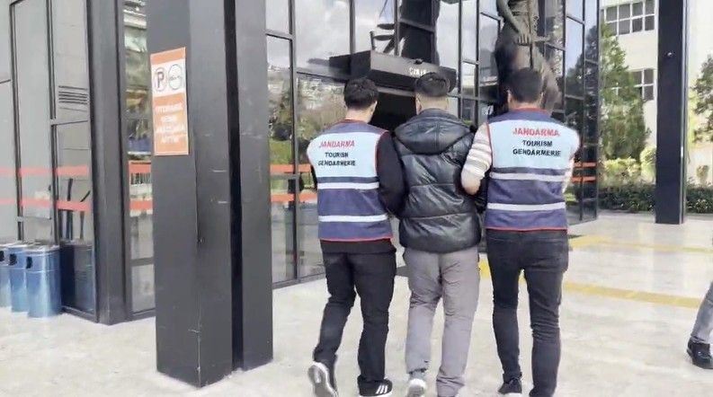 Alanya’da Kaçak Silah Operasyonu: 42 Şüpheli Hakkında İşlem - Sayfa 5