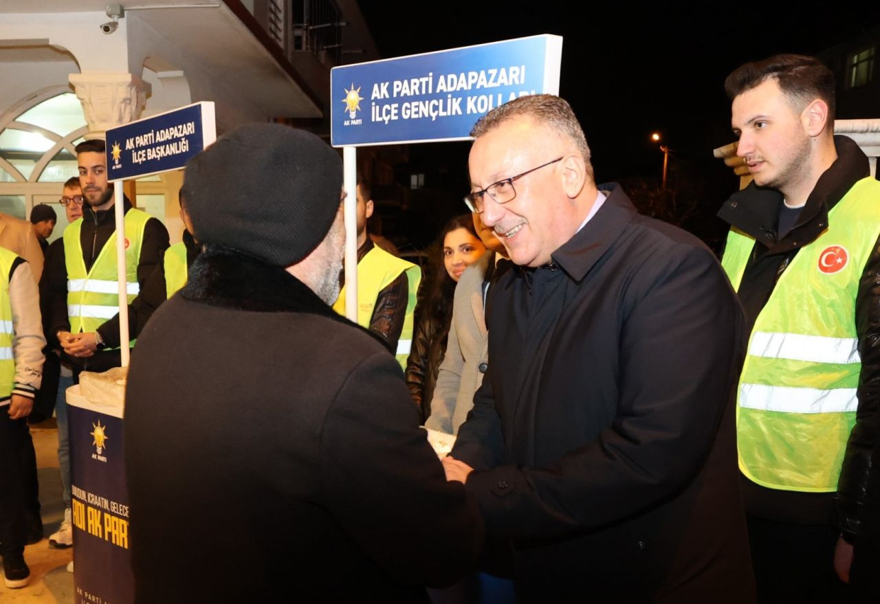 Adapazarı’nda Ramazan Coşkusu: Başkan Işıksu ve Teşkilat Üyeleri Sahada - Sayfa 14