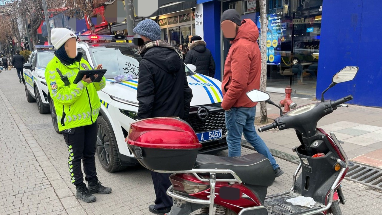 Eskişehir’de Trafik Denetimlerinde 9 Bin 971 Araç Kontrol Edildi