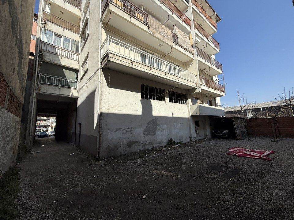 Adapazarı'nda Şüpheli Ölüm! Hamile Kadının Ölümünde Şok Detay: Dolapta Saklanırken Yakalandı... - Sayfa 2