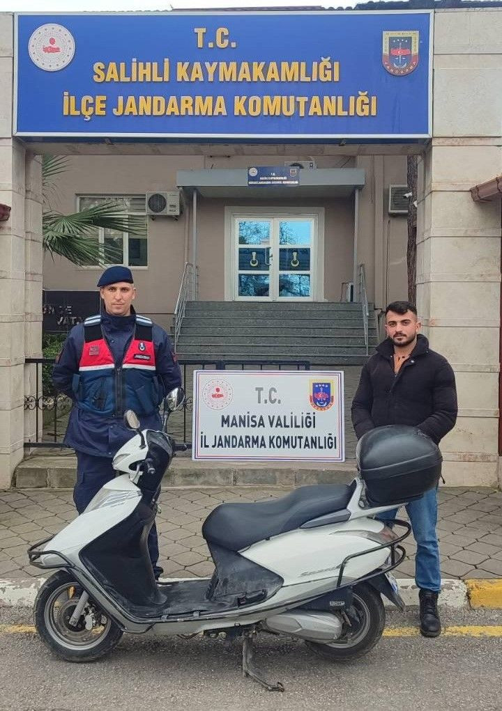 Manisa’da Çalınan Motosikletleri Jandarma Kısa Sürede Buldu - Sayfa 1
