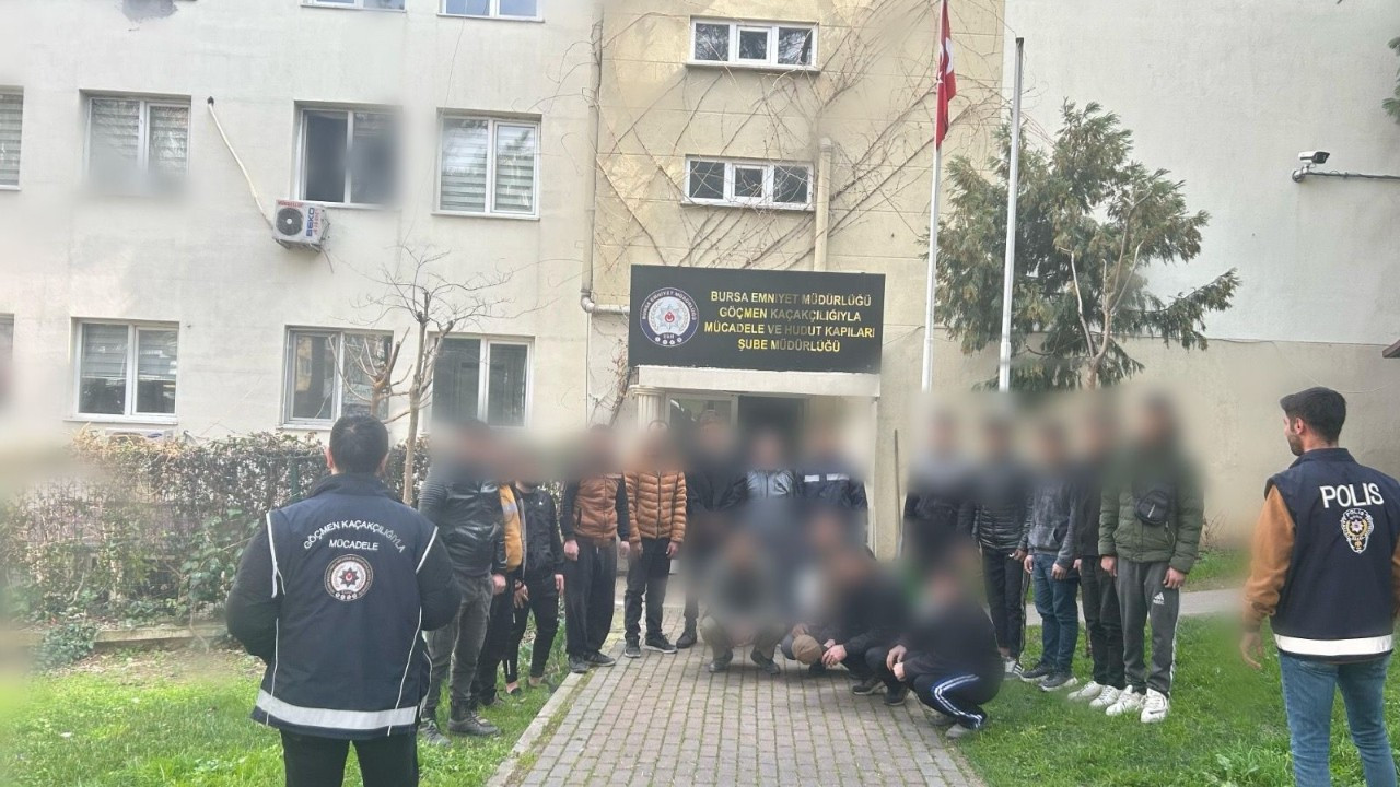 Bursa’da Kaçak Göçmen Operasyonu: 18 Göçmen Yakalandı