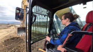 Düzce'de 35 Tonluk İş Makinesine Kadın Eli - Sayfa 2