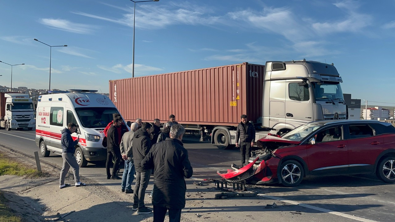 Tekirdağ’da Korkutan Kaza! Hurdaya Dönen Araçtan Sağ Çıktı