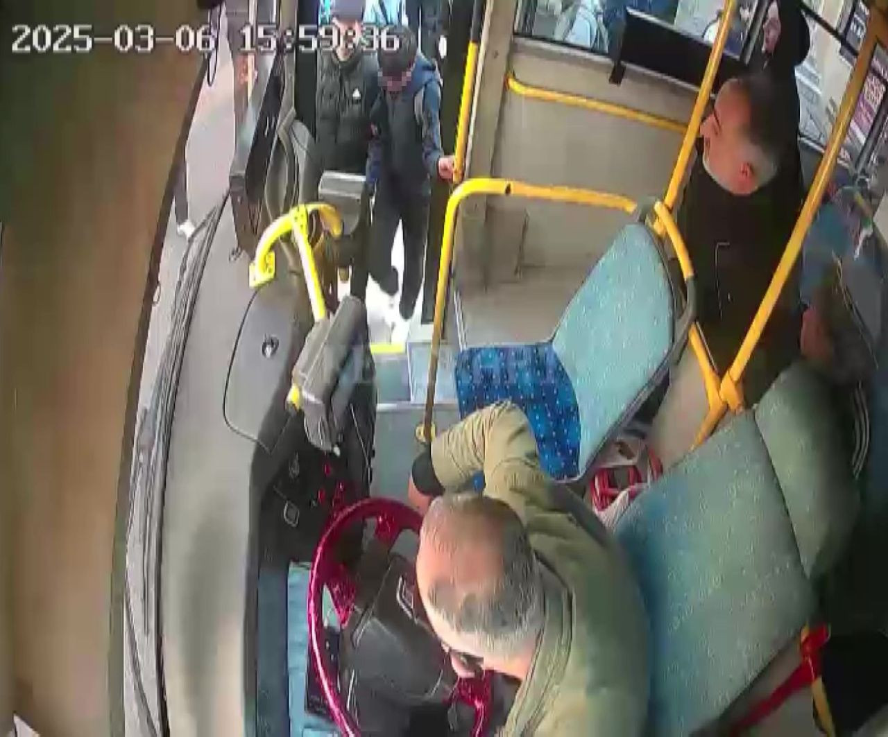 Komşuda Okul Çıkışı Kanlı Kavga: Bıçaklanan Öğrenciyi Hastaneye Yetiştirmeye Çalışan Şoförün Zamanla Yarışı! - Sayfa 2