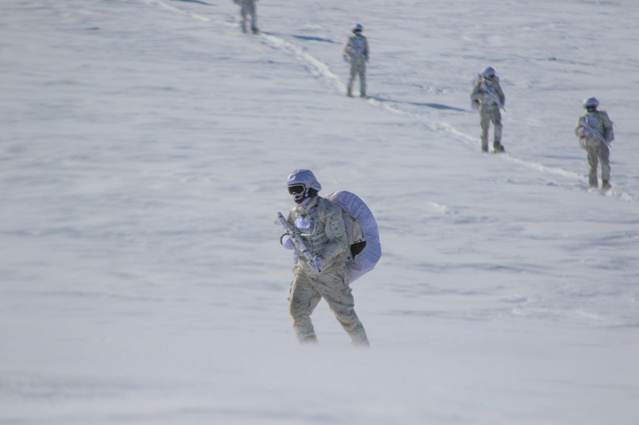 Eksi Derecelerde Hayatta Kalma Ve Savaşma Sanatı: ‘Özel Kuvvetler Kış Eğitimi' - Sayfa 3