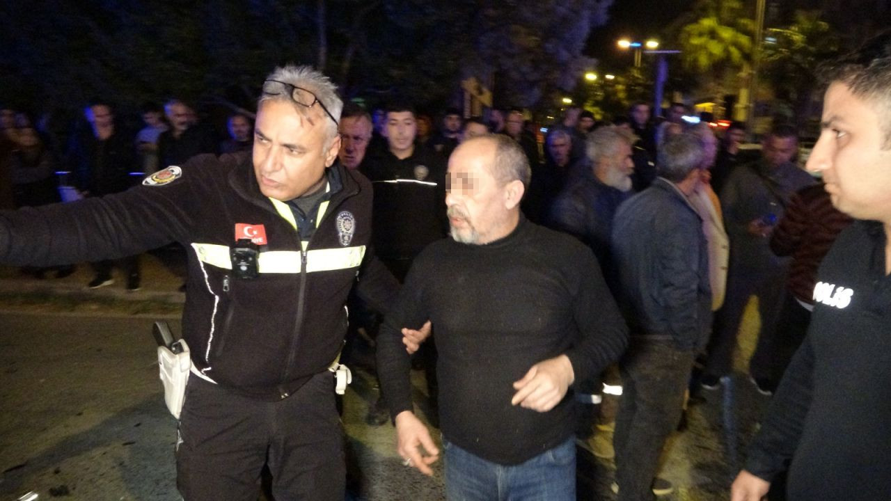 Antalya’da Ehliyetsiz Sürücü Dehşet Saçtı: 4 Yaralı - Sayfa 4