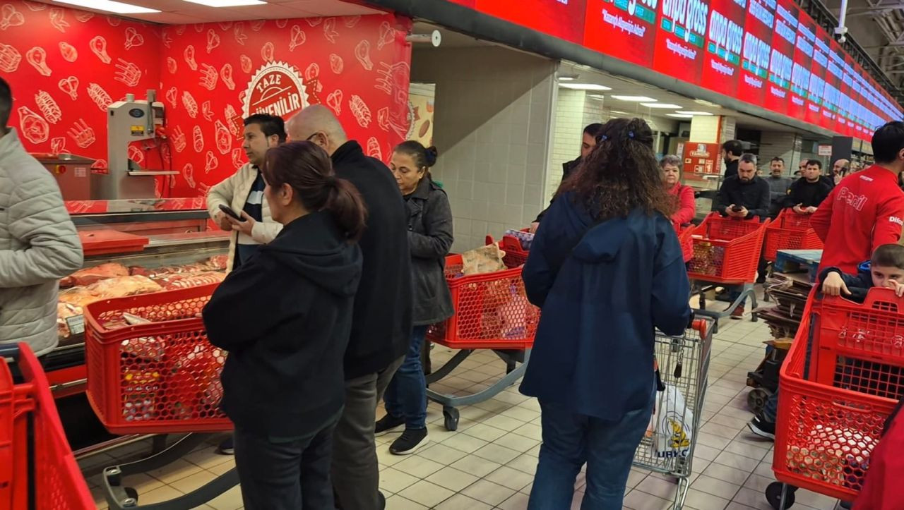 Ramazan Ayında Yarı Yarıya Düşen Kıyma Fiyatına Hücum Ettiler - Sayfa 9