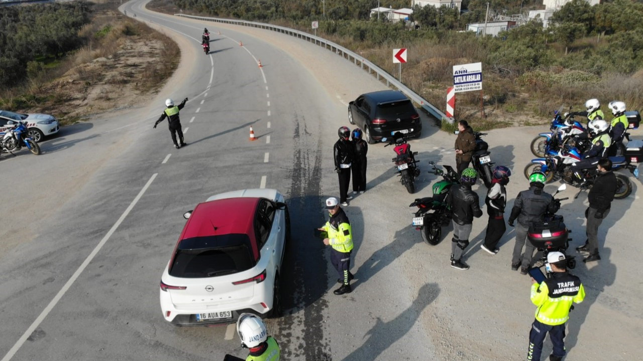 Bursa’da Jandarma Motosiklet Denetimlerini Sıkılaştırdı