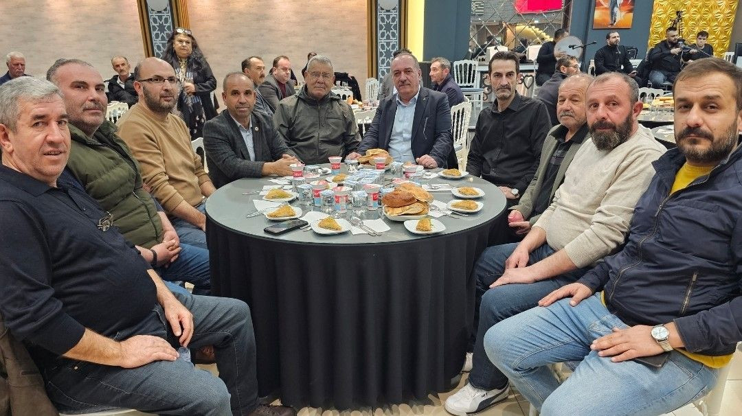 AK Parti Bandırma İlçe Teşkilatı İftarda Bir Araya Geldi - Sayfa 3