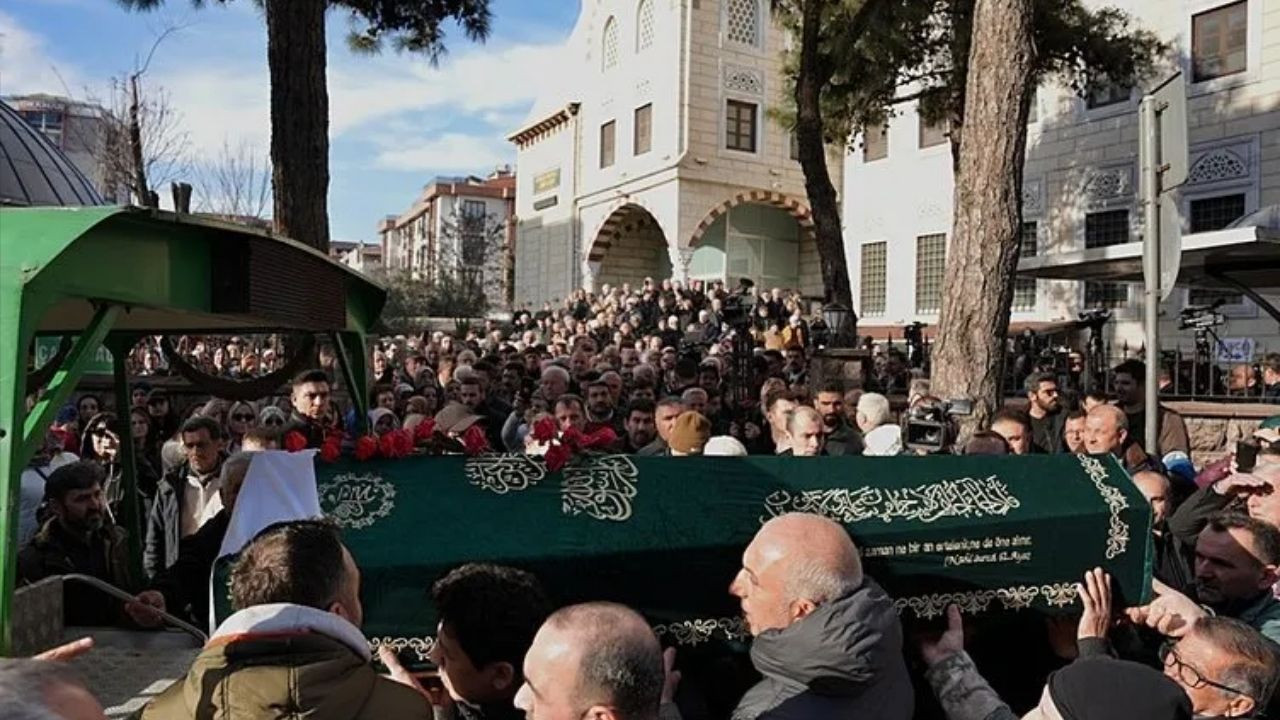 Ece Gürel'e Cadılık Eğitimi Verdiği İddia Edilen Hale Nur Özen'e Gözaltı - Sayfa 4