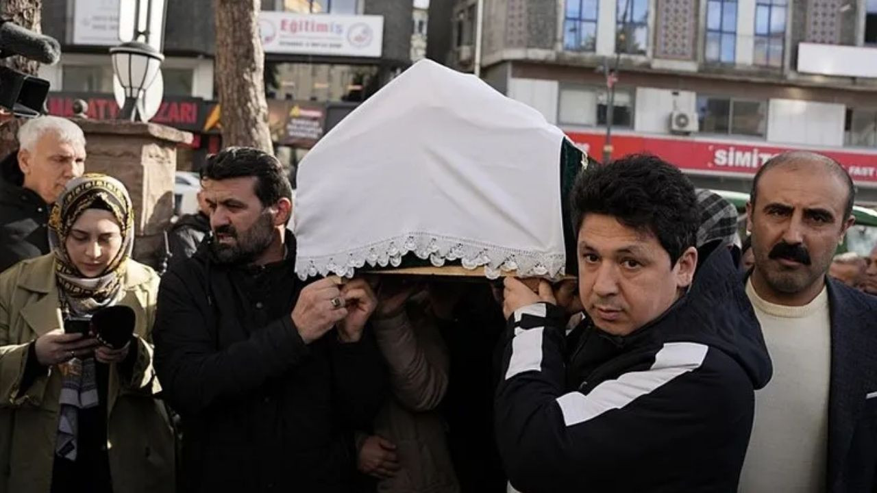 Ece Gürel'e Cadılık Eğitimi Verdiği İddia Edilen Hale Nur Özen'e Gözaltı - Sayfa 2