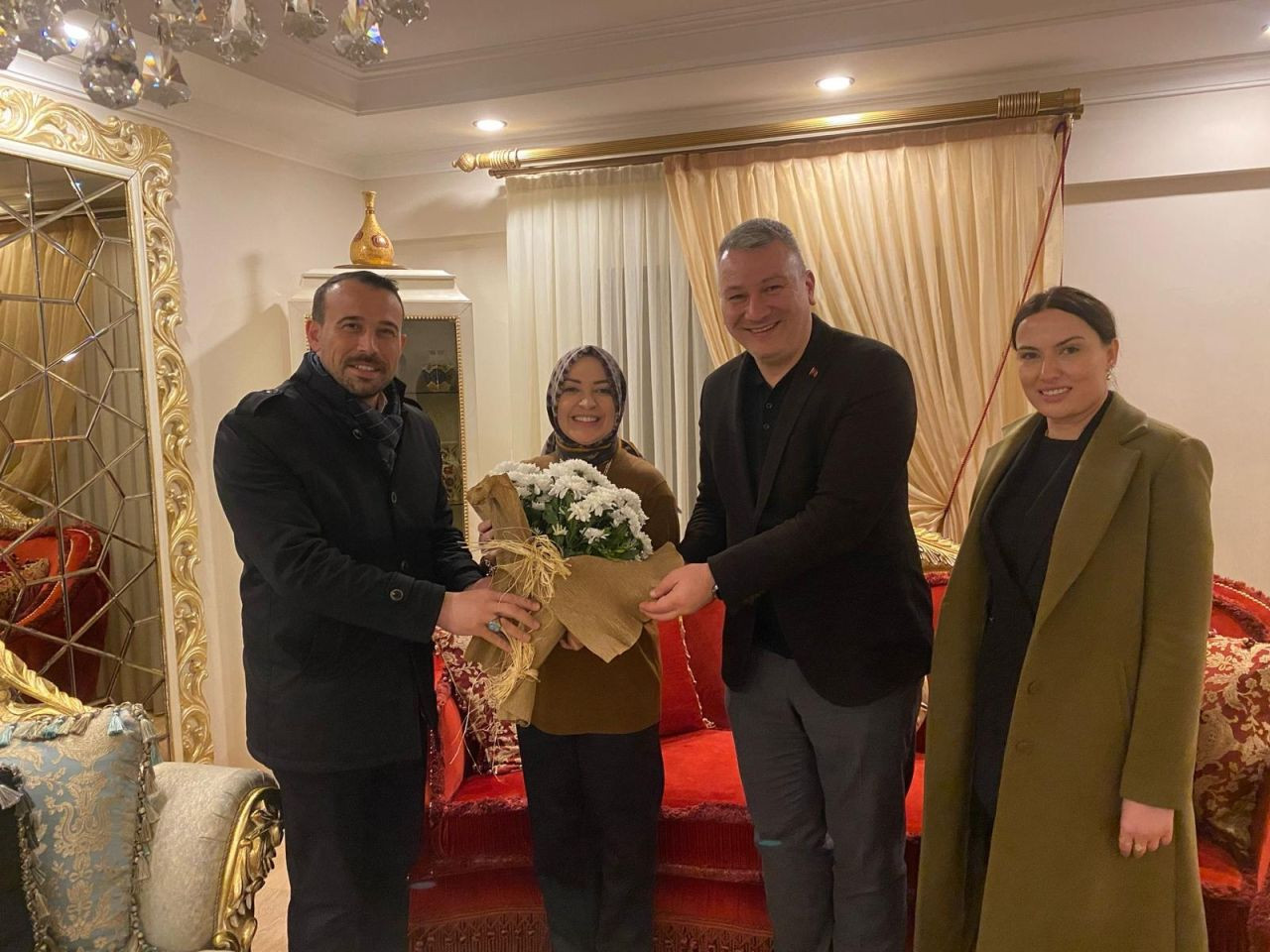 Serdivan’da 8 Mart Coşkusu: Kadınlar Sanat ve Dayanışmayla Buluştu - Sayfa 9