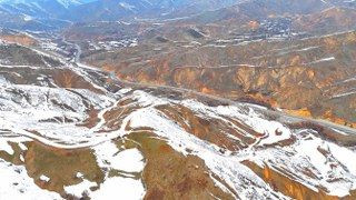 Bitlis'te Dağların Bir Yanı Kar, Bir Yanı Bahar - Sayfa 3