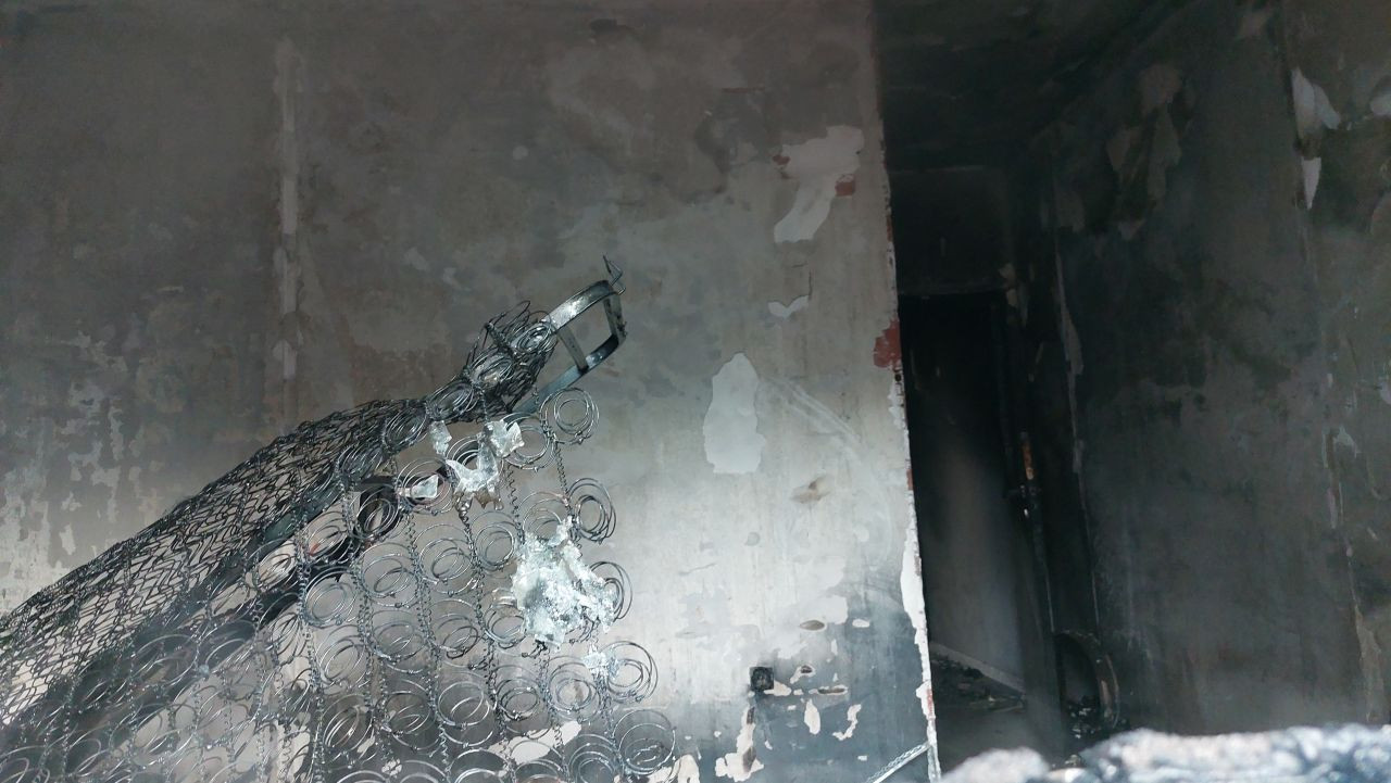 Samsun’da Çakmakla Oynayan Çocuk Evi Alevlere Teslim Etti - Sayfa 4