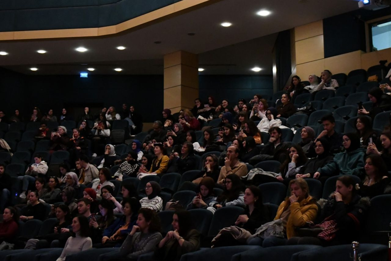 Sakarya Üniversitesi'nde 8 Mart Coşkusu: Kadınlar Günü’ne Özel Etkinlik Düzenlendi! - Sayfa 4