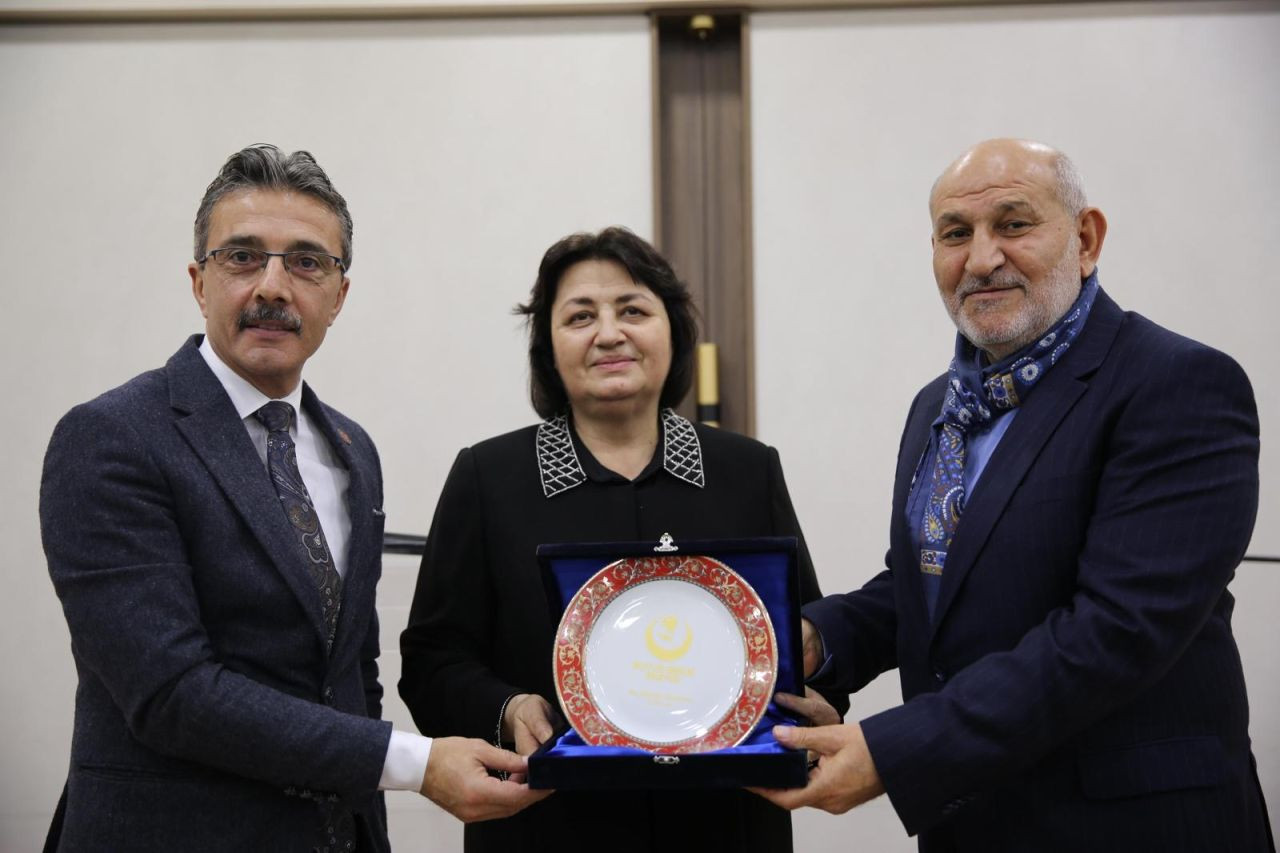 Başkan Dinç, Batı Trakya’da Ramazan Bereketini Paylaştı! - Sayfa 6