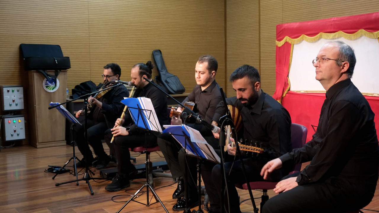 Geyve’de Ramazan Gecesi: Tasavvuf Müziği ve Gölge Oyunuyla Unutulmaz Anlar