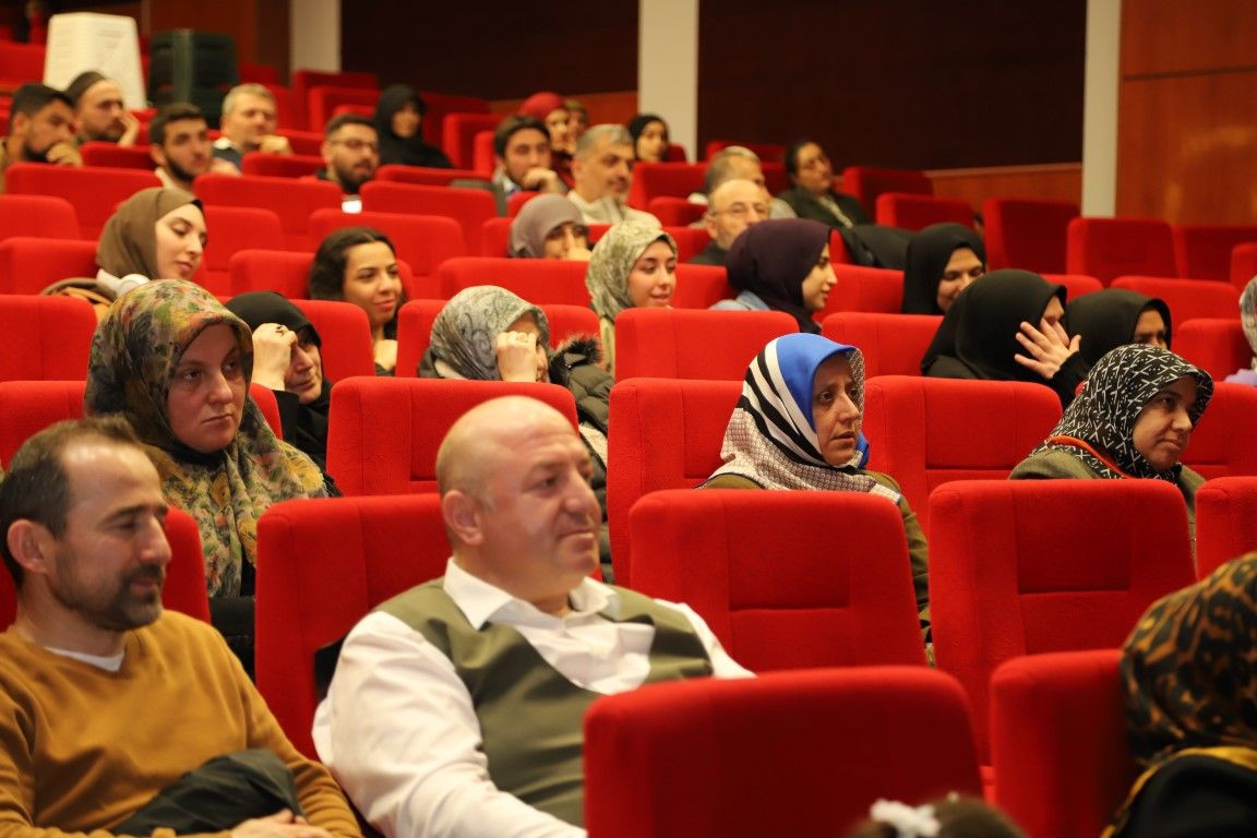 Hendek’te Ramazan Coşkusu: Ahmet Bulut Hoca ile Gönül Sohbeti Büyük İlgi Gördü! - Sayfa 5