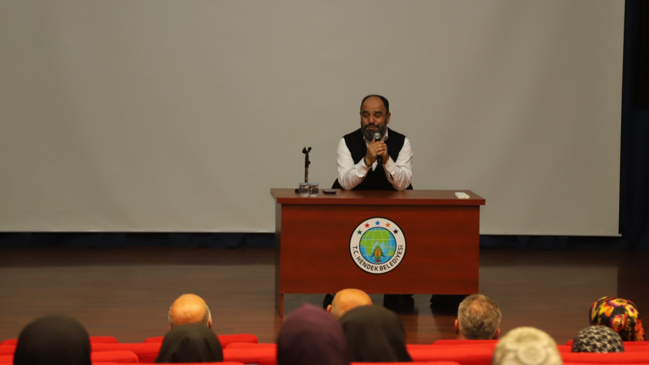 Hendek’te Ramazan Coşkusu: Ahmet Bulut Hoca ile Gönül Sohbeti Büyük İlgi Gördü!