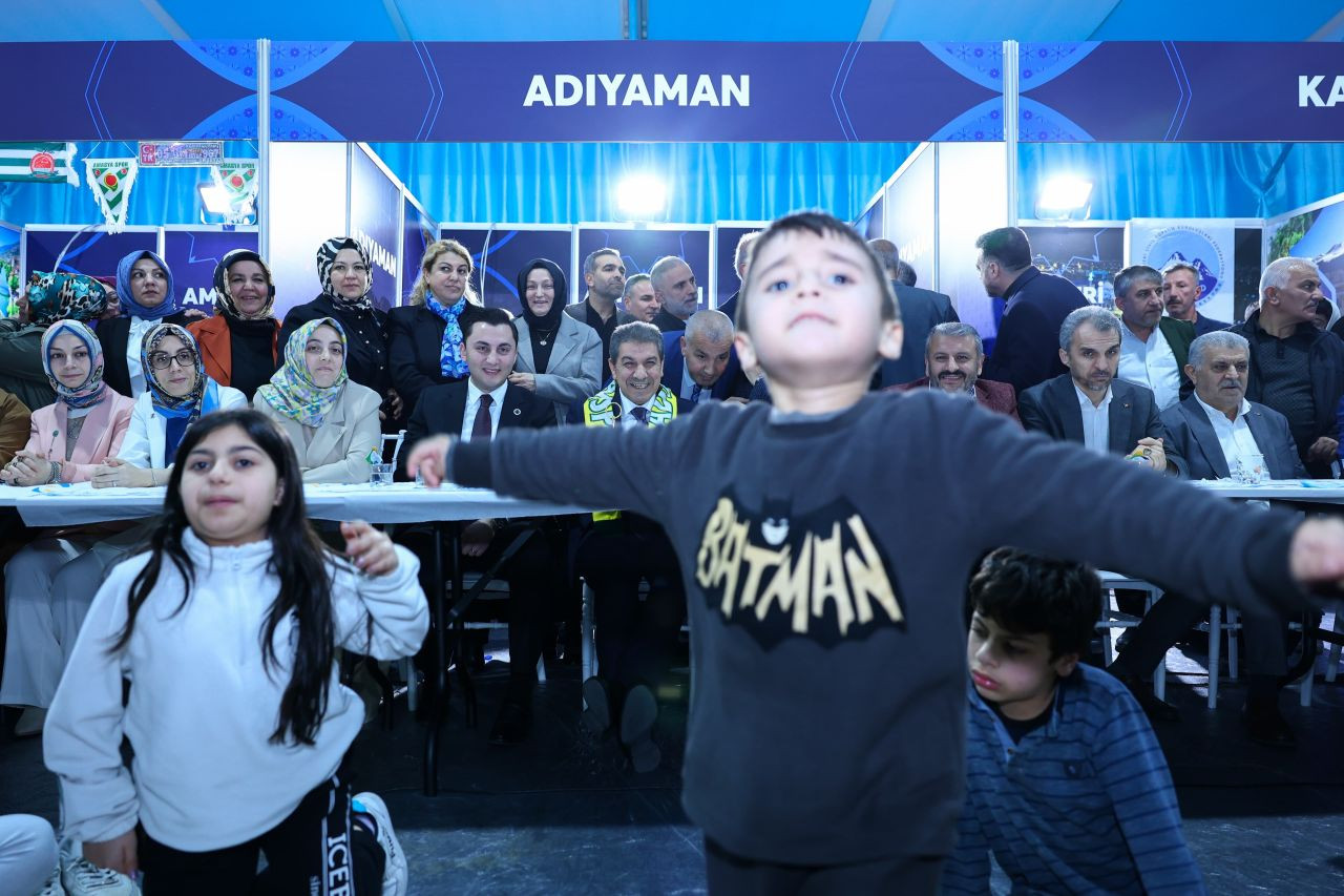 Esenler'de 81 İlin Kültürel Zenginlikleri Vatandaşlarla Buluşuyor - Sayfa 4
