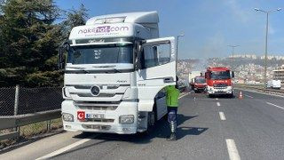 TEM'de Lastiği Patlayan Tır Alevlere Teslim Oldu: Trafik Kilitlendi - Sayfa 9