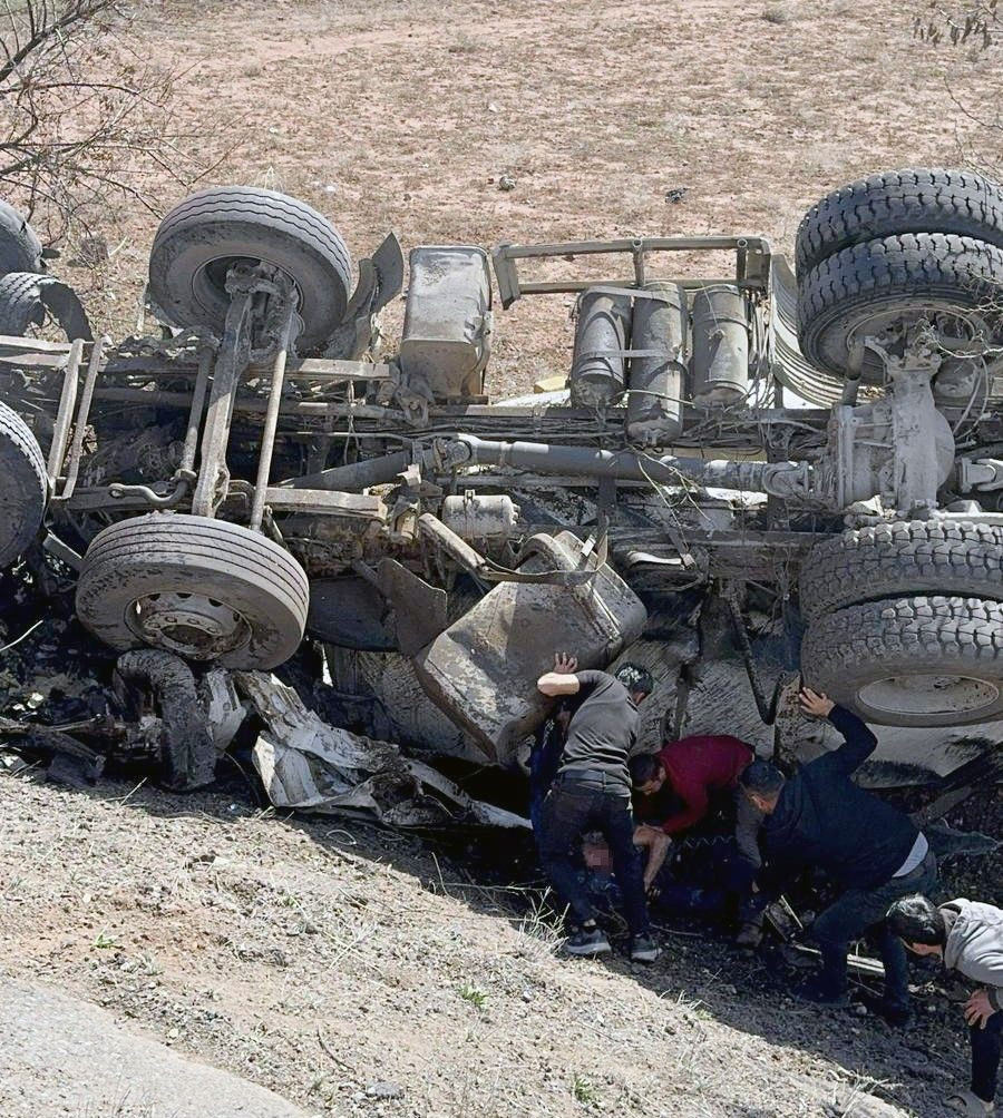 Yozgat’ta Beton Mikseri Devrildi: Sürücü Yaralandı - Sayfa 2