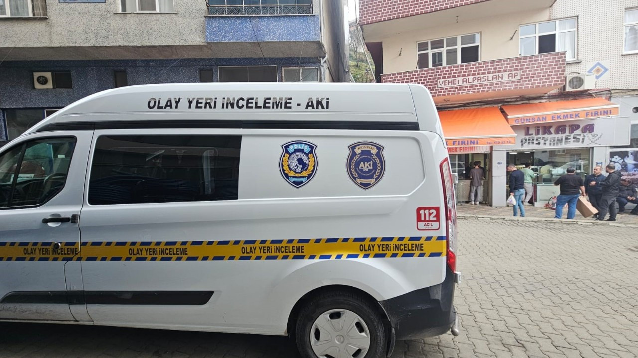 Artvin’de Korkutan Yangın: Anne ve 2 Çocuğu Dumandan Etkilendi